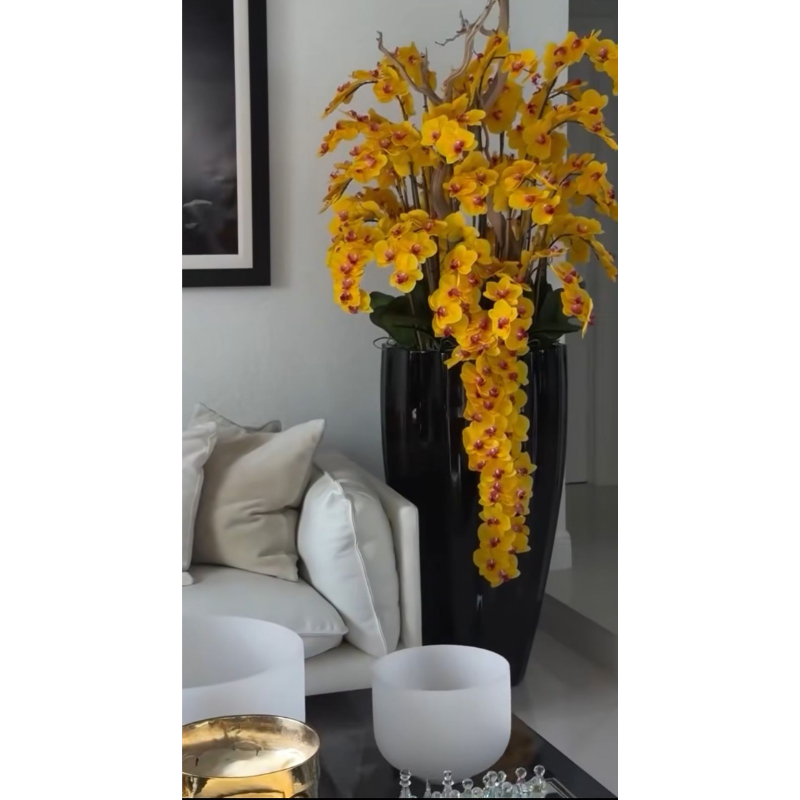 San Jose Vase in shiny black with hanging yellow orchids